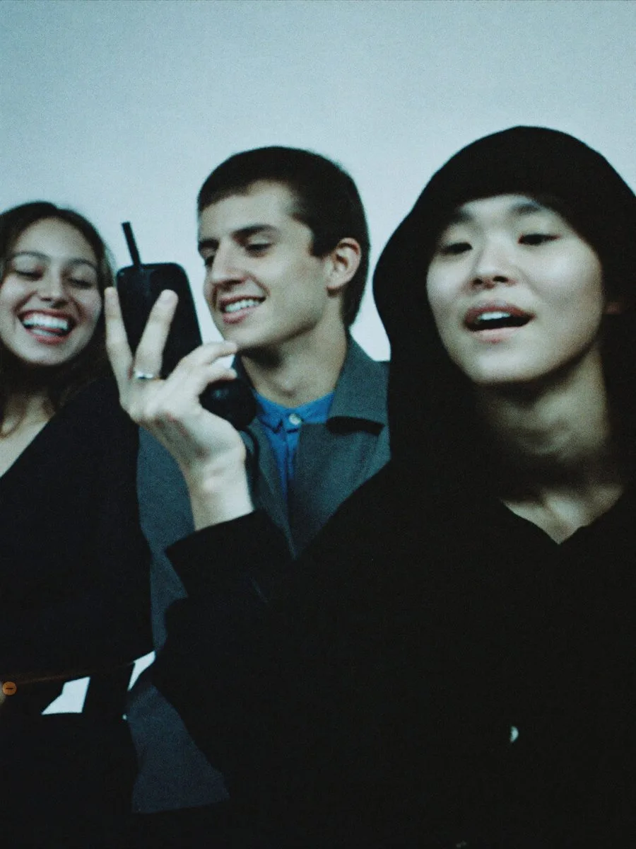02 — Them